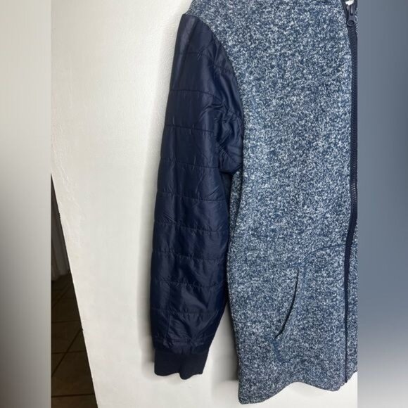 Old Navy Boys Lightweight Hooded Jacket With Quilted Sleeves Size XXL(18) - Picture 5 of 13